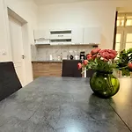 Charles Square Central Apartments By Ruterra