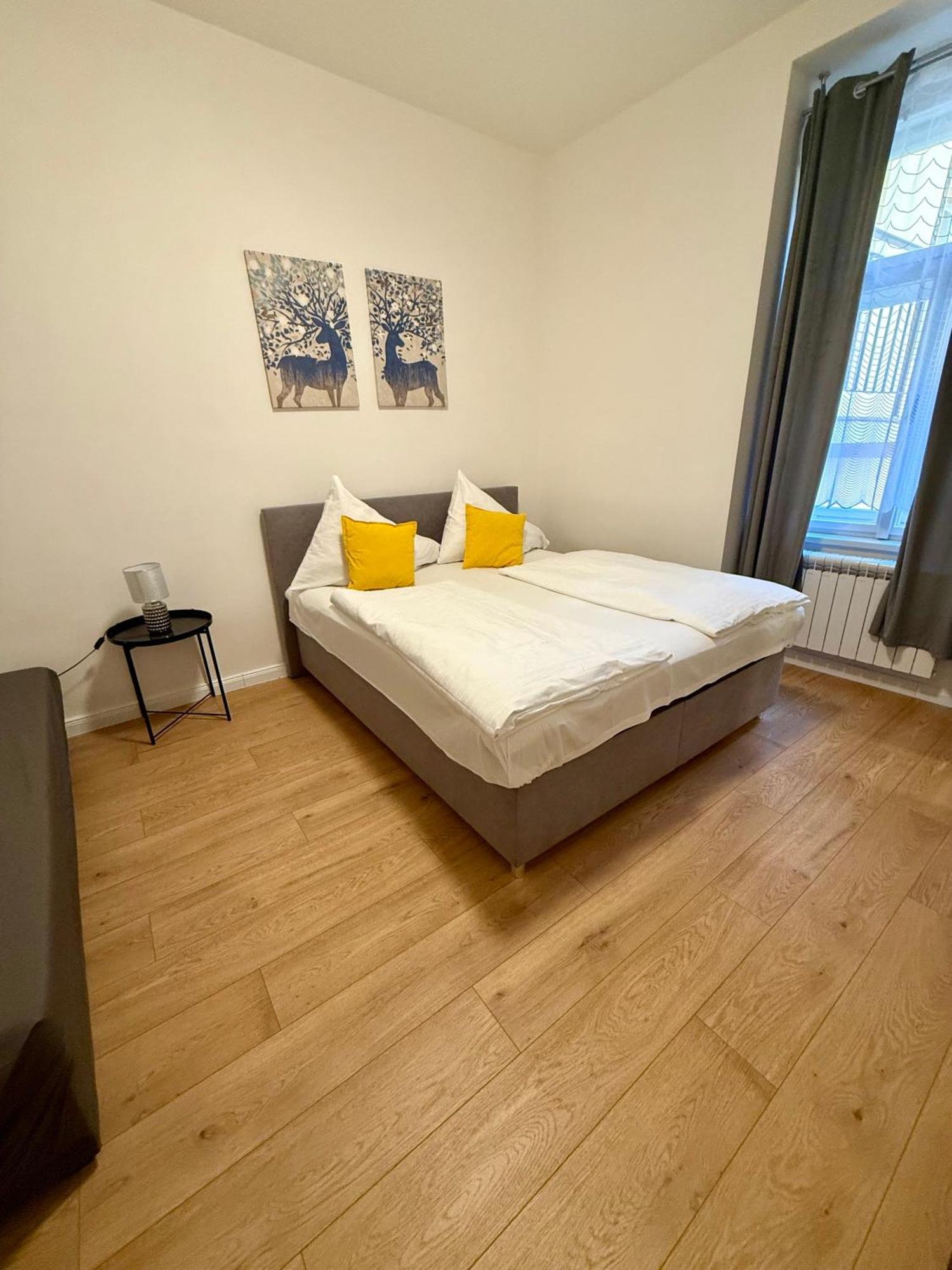 Charles Square By Ruterra Apartment