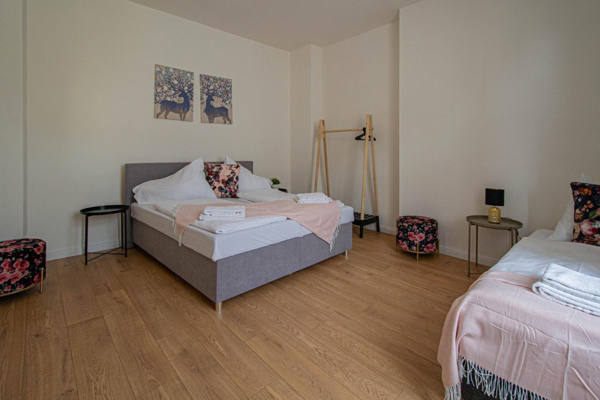 Apartment Charles Square By Ruterra Prague