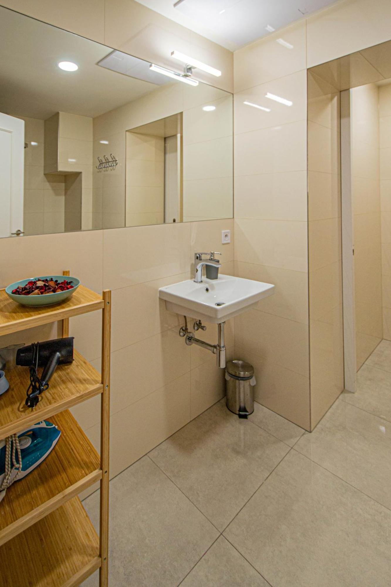 Charles Square By Ruterra Apartment *