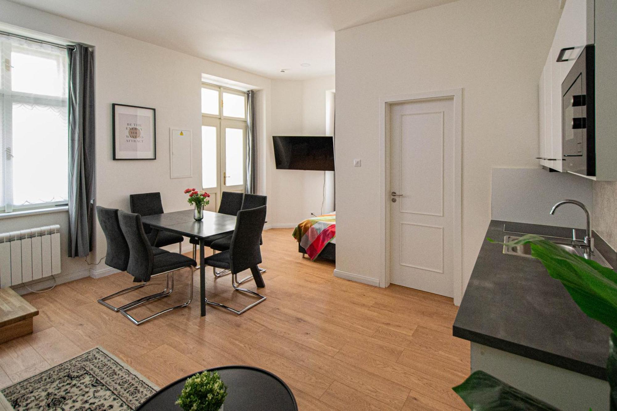 Charles Square By Ruterra Apartment *