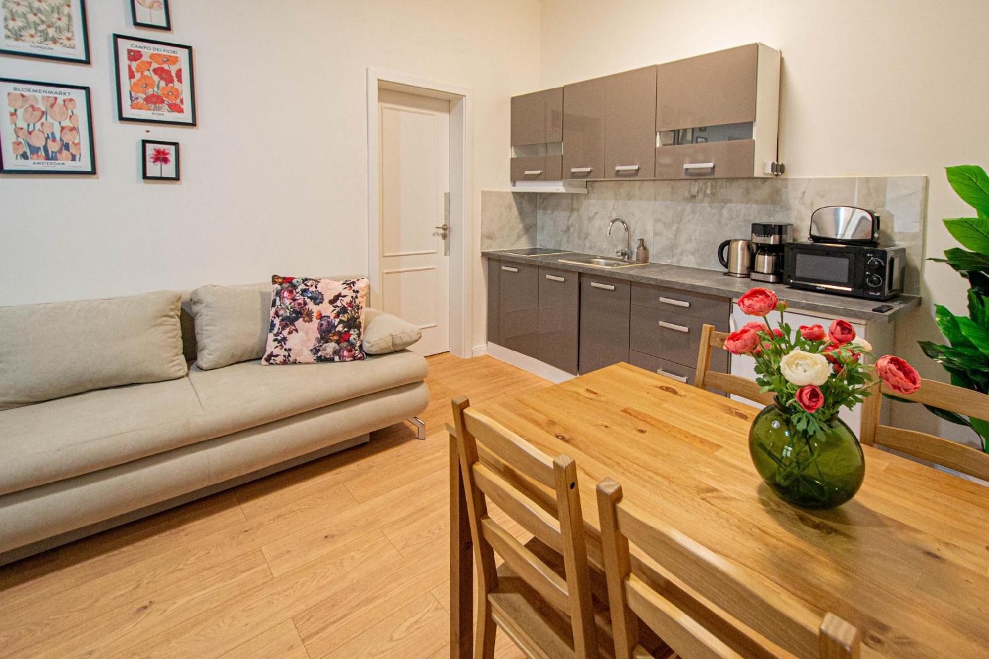 Charles Square By Ruterra Apartment *